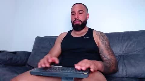 Roman online show from November 9, 6:56 pm