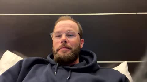 ronald2774 online show from April 19, 3:28 am