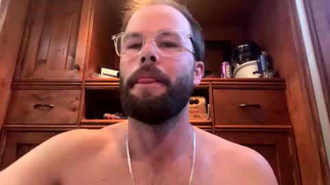 ronald2774 online show from March 2, 2:57 pm