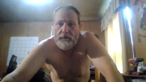 Snapshot of rosepanda chatting on October 21, 4:54 pm Lost4gain online show from October 21, 4:54 pm