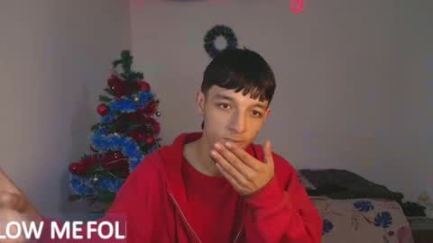 rosse_one online show from November 9, 3:32 am