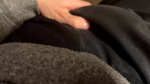 roughneck0011 online show from April 15, 8:36 am