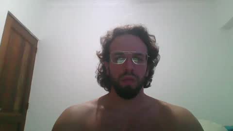 Snapshot of rubio121 chatting on January 5, 11:33 pm rubio121 online show from January 5, 11:33 pm