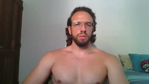 Snapshot of rubio121 chatting on March 10, 1:54 pm rubio121 online show from March 10, 1:54 pm