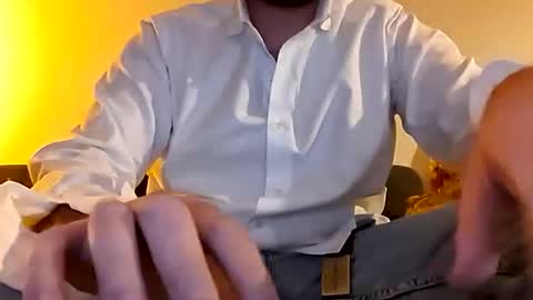 RUM online show from December 14, 6:26 pm