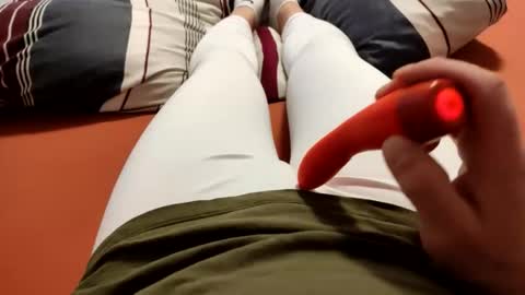 Ruskinni online show from March 6, 5:10 pm