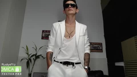 MillionDollarGuy online show from April 21, 2:34 pm