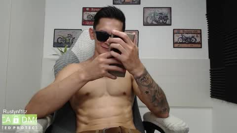 MillionDollarGuy online show from March 4, 3:13 am