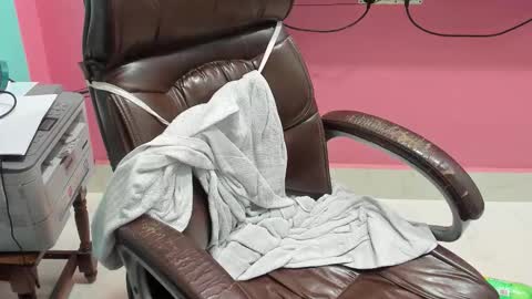 rwb17 online show from November 10, 3:50 pm