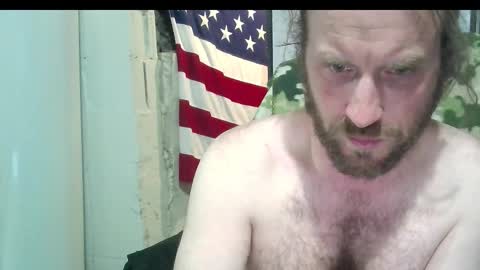Snapshot of rwb1982 chatting on October 21, 1:31 am rwb1982 online show from October 21, 1:31 am