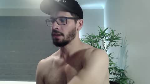 Ryan online show from March 24, 10:24 pm