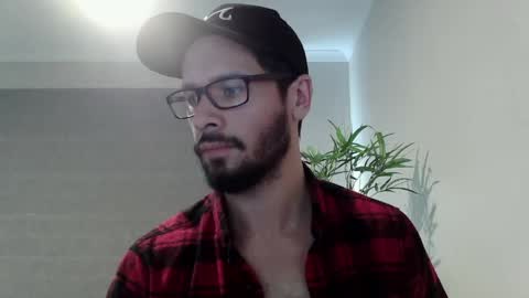 Ryan online show from April 15, 11:26 pm