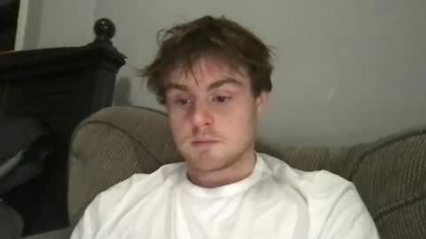 ryanhung_57 online show from December 15, 3:25 am