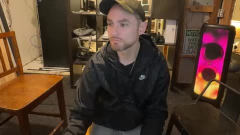 Ryan Jizz online show from November 5, 11:45 am