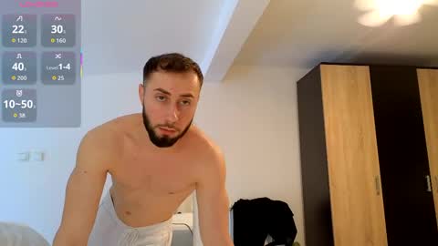 ryanstorm1 online show from April 9, 12:22 pm