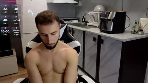 ryanstorm1 online show from November 7, 8:01 pm