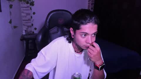 Danny online show from October 26, 2:02 am