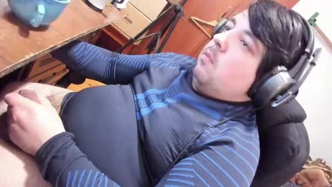 1141323  my Lord Mister Max   moms treasure online show from April 18, 11:55 am