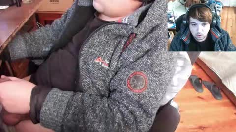 1141323  my Lord Mister Max   moms treasure online show from February 21, 9:10 am