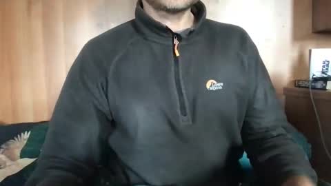 saint009 online show from February 3, 10:58 am