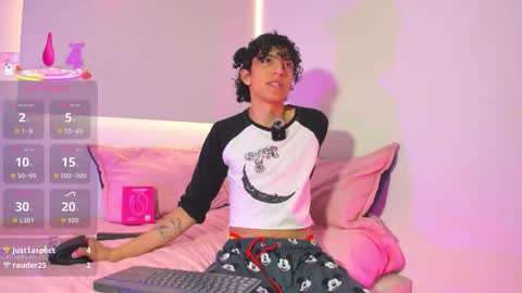 saint_dark online show from December 3, 3:51 pm