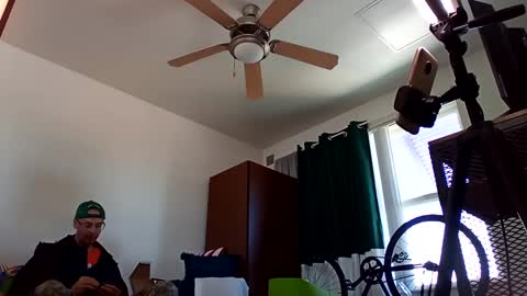 salis1981 online show from February 18, 7:00 pm