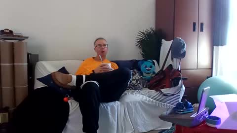 salis1981 online show from January 27, 9:22 pm