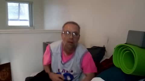 salis1981 online show from March 5, 5:08 pm