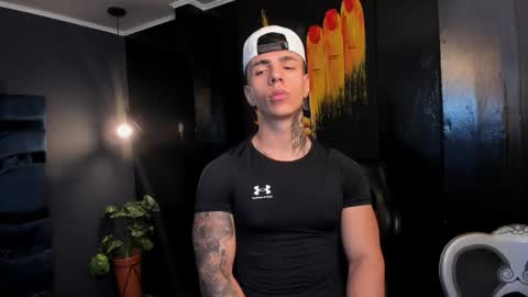 SALVATORE online show from October 30, 5:47 pm