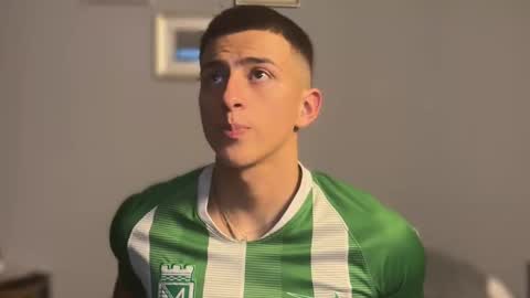 Salvatore online show from November 16, 5:09 am