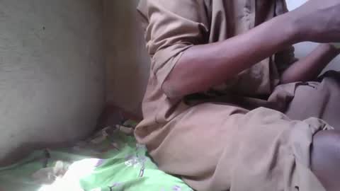 sam223382879 online show from March 22, 11:15 am