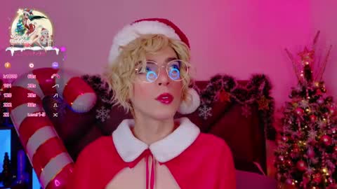 Snapshot of sam_russo chatting on December 24, 10:49 pm Sam online show from December 24, 10:49 pm