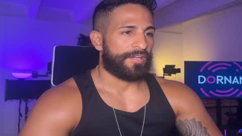 Sam Dornan online show from December 27, 4:33 pm