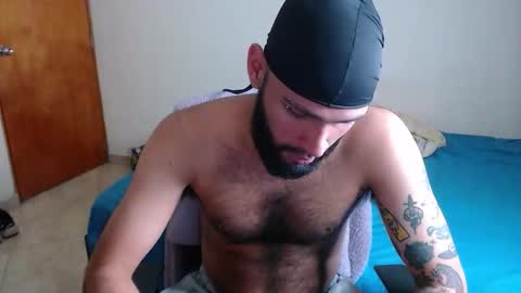 samir_music_ online show from November 26, 2:36 am