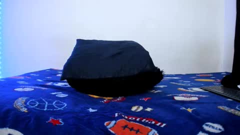   online show from January 10, 6:18 am