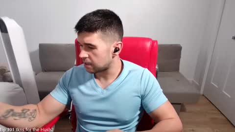 Sandow online show from October 30, 7:48 pm