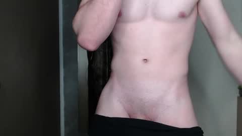 santi_fleck online show from March 29, 6:30 pm