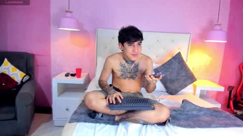 SantiAbader online show from November 9, 12:42 pm