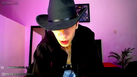 SANTAGO online show from October 14, 4:30 am