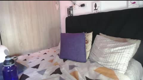 Santii online show from April 18, 7:58 pm