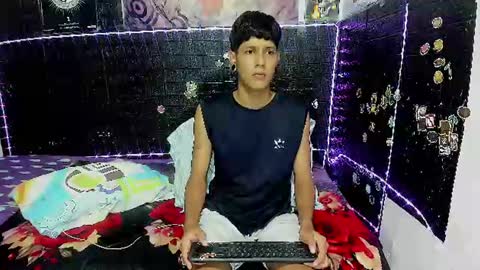 santos online show from June 21, 3:45 am