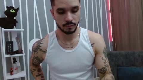 Santy Torres online show from September 24, 3:06 am