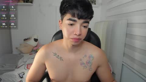 Mr. Santiago online show from June 5, 1:39 pm