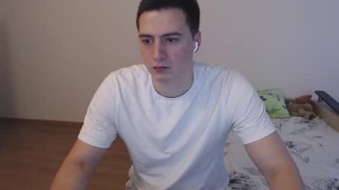 Snapshot of sasha_calvin chatting on September 11, 7:29 am sasha_calvin online show from September 11, 7:29 am