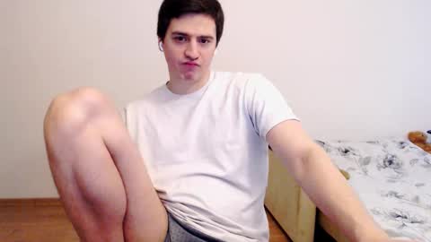 Snapshot of sasha_calvin chatting on February 25, 1:06 pm sasha_calvin online show from February 25, 1:06 pm