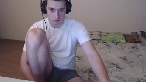Snapshot of sasha_calvin chatting on September 21, 5:57 pm sasha_calvin online show from September 21, 5:57 pm