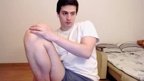 Snapshot of sasha_calvin chatting on February 21, 1:44 am sasha_calvin online show from February 21, 1:44 am