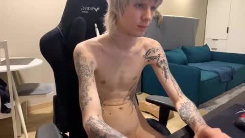 Satoshi online show from April 17, 9:50 pm