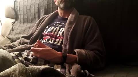 saulcontigo online show from February 16, 12:00 am