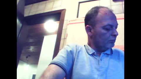 schnibschnab online show from January 10, 3:23 am